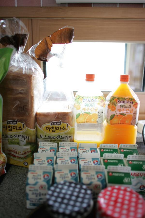 Tongyeong One Guesthouse Ngoại thất bức ảnh